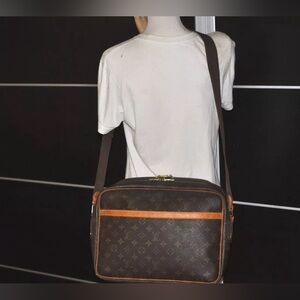 Authentic Louis Vuitton LV Shoulder Bag  Reporter GM Brown Monogram